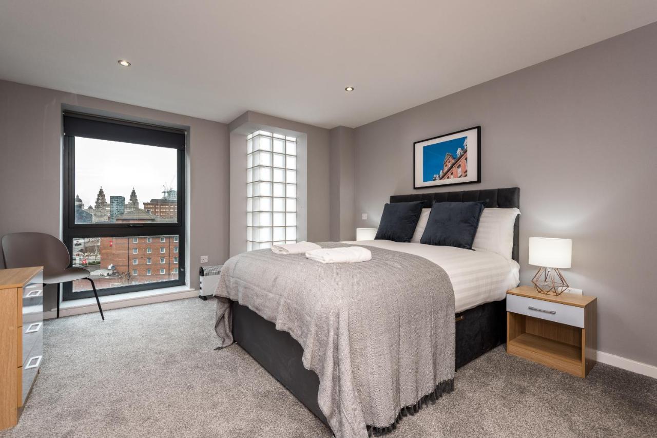 Host Apartments - Contemporary 3 Bed Apt With Balcony - Perfect For Long Stays Liverpool Dış mekan fotoğraf