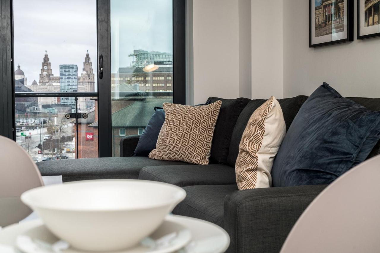 Host Apartments - Contemporary 3 Bed Apt With Balcony - Perfect For Long Stays Liverpool Dış mekan fotoğraf